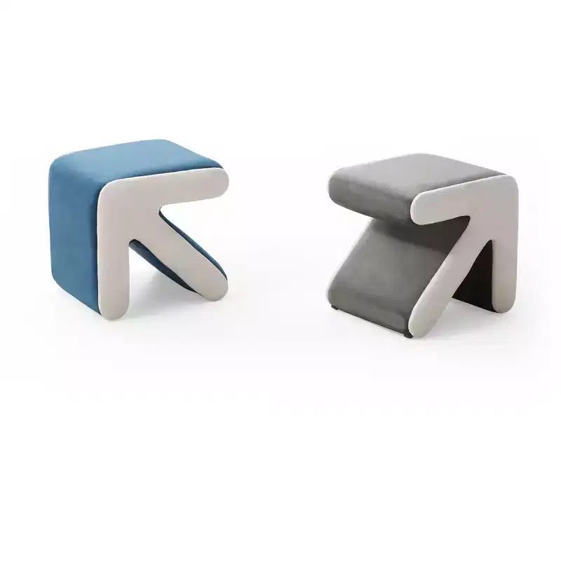 Pouf moderne créatif en forme de flèche avec banc d'entrée rembourré en velours pour enfants, tabourets repose-pieds de conception artisanale pour salon, chambre à coucher