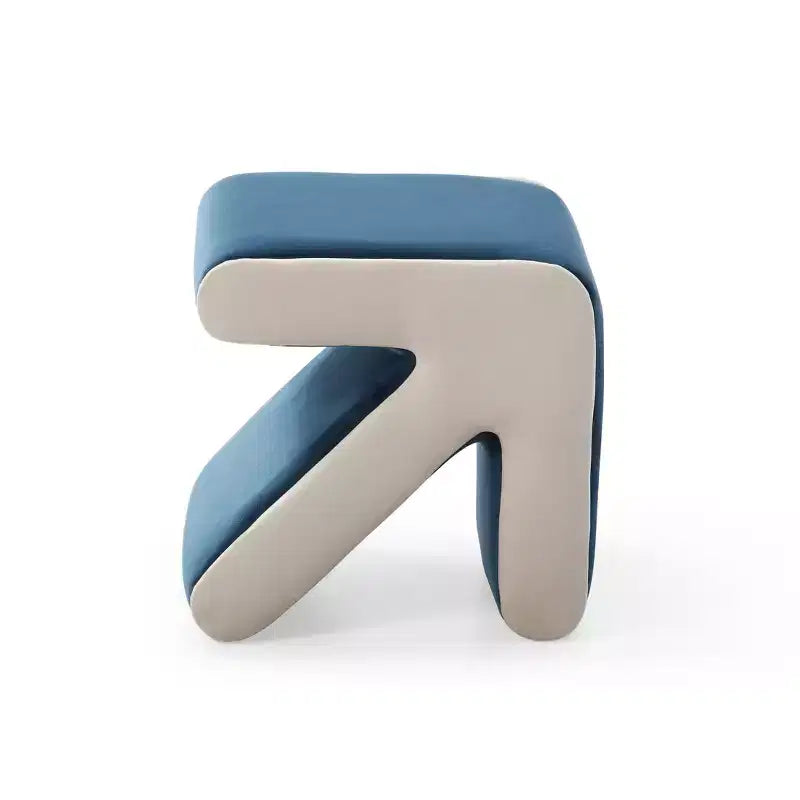 Pouf moderne créatif en forme de flèche avec banc d'entrée rembourré en velours pour enfants, tabourets repose-pieds de conception artisanale pour salon, chambre à coucher