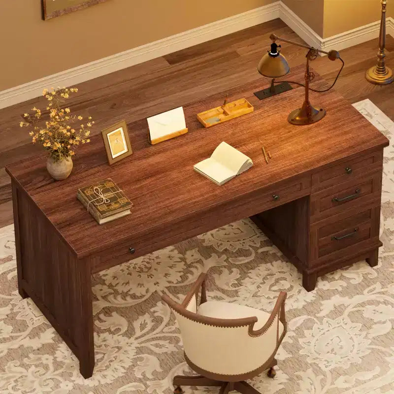 Bureau exécutif de 136 cm pour ferme avec station de charge, classeur réglable et tiroirs, bureau d'ordinateur en bois vieilli pour la maison et les études